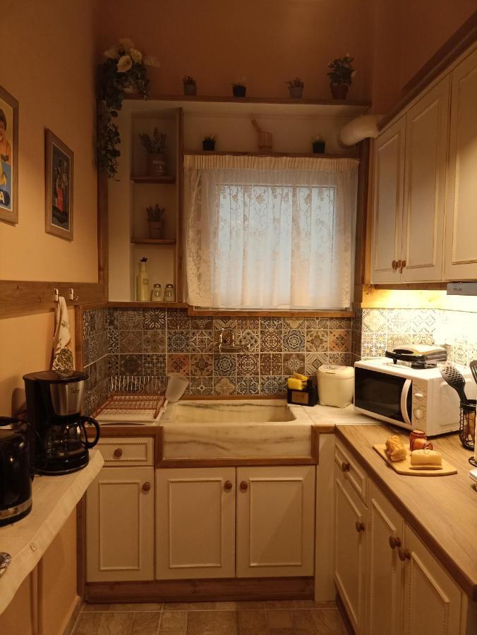 Something About Mary Apartment Athena Bagian luar foto