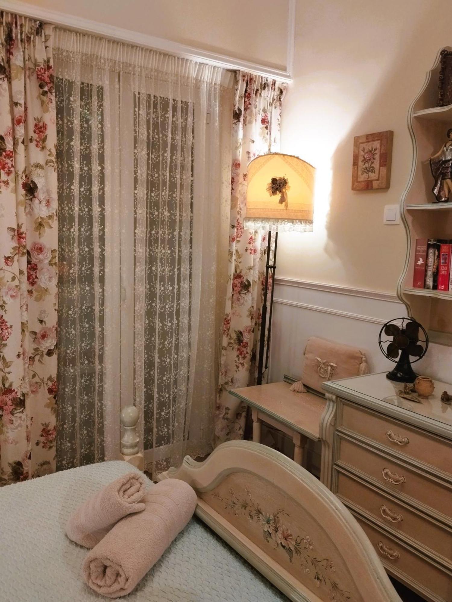 Something About Mary Apartment Athena Bagian luar foto